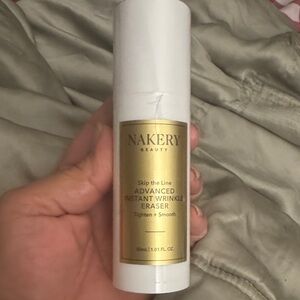 Nakery Beauty Advanced Instant Wrinkle Eraser - Gold and White